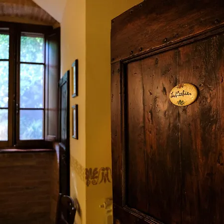 Casale Dei Frontini * San Terenziano