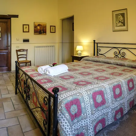 Casale Dei Frontini ファームステイ
