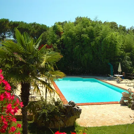 Casale Dei Frontini * San Terenziano