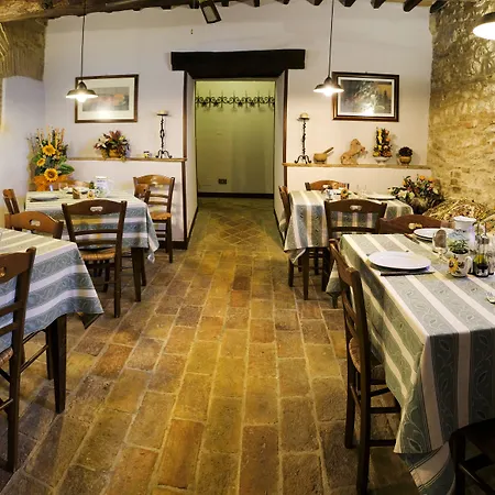 Casale Dei Frontini ファームステイ