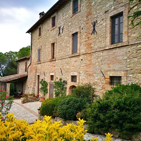 Casale Dei Frontini * San Terenziano
