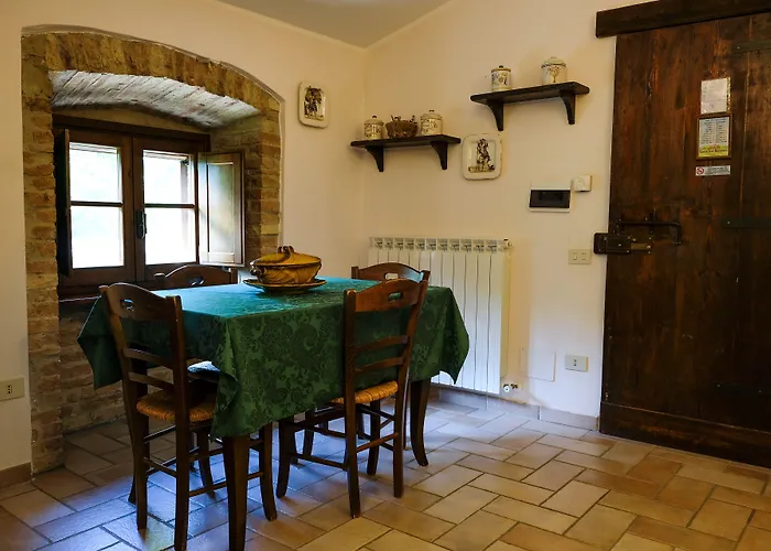 Casale Dei Frontini * San Terenziano