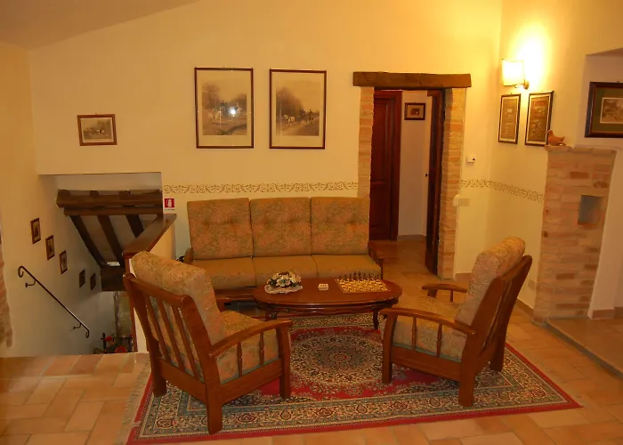 ファームステイ Casale Dei Frontini