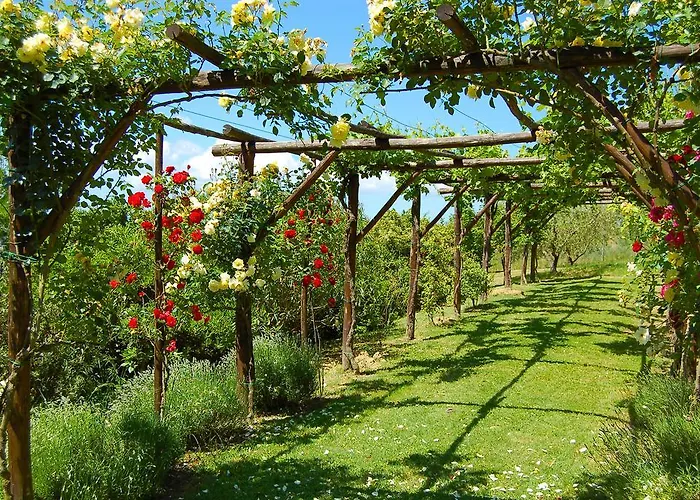 ファームステイ Casale Dei Frontini